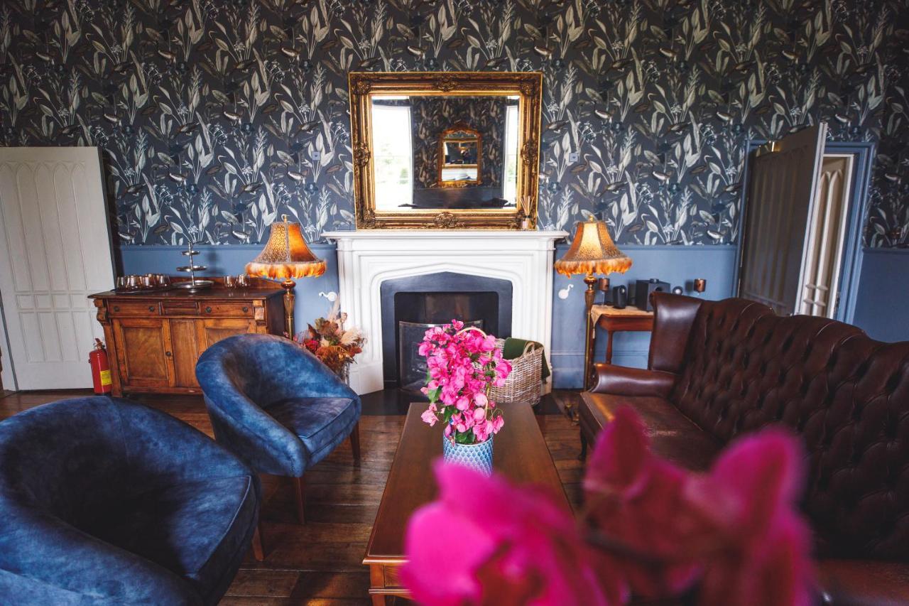 Longville House Otel Upper Welson Dış mekan fotoğraf